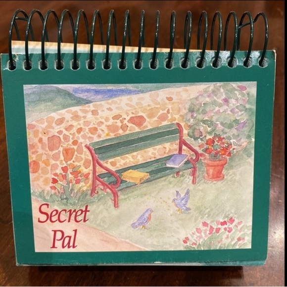 MOM Motivational Inspirational Daily Quotes Perpetual Flip Calendar with easel - Picture 16 of 16